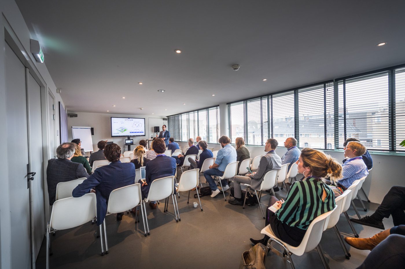 Piet Mondriaan zaal in gebruik tijdens congres in Gooiland