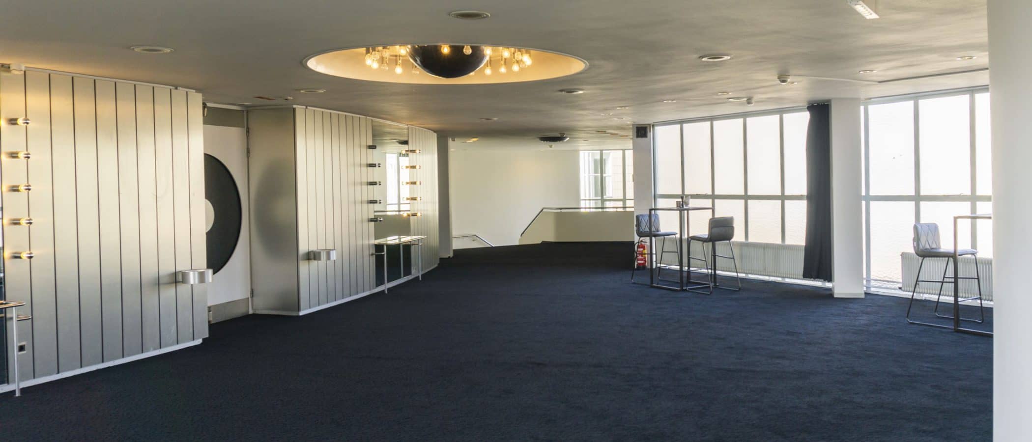 Theater platform bij Gooiland evenementenlocatie Hilversum