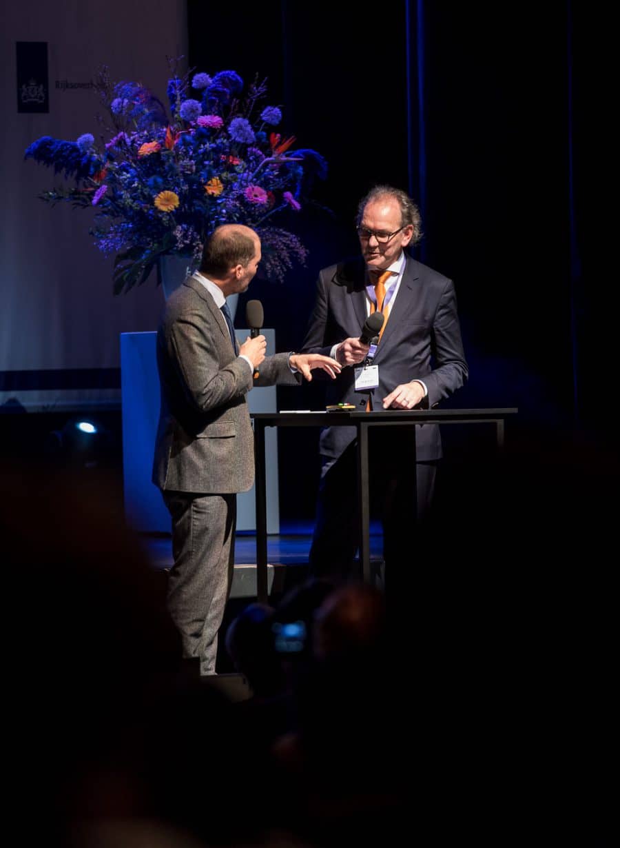 Locatie voor seminars op het podium van Gooiland Theater