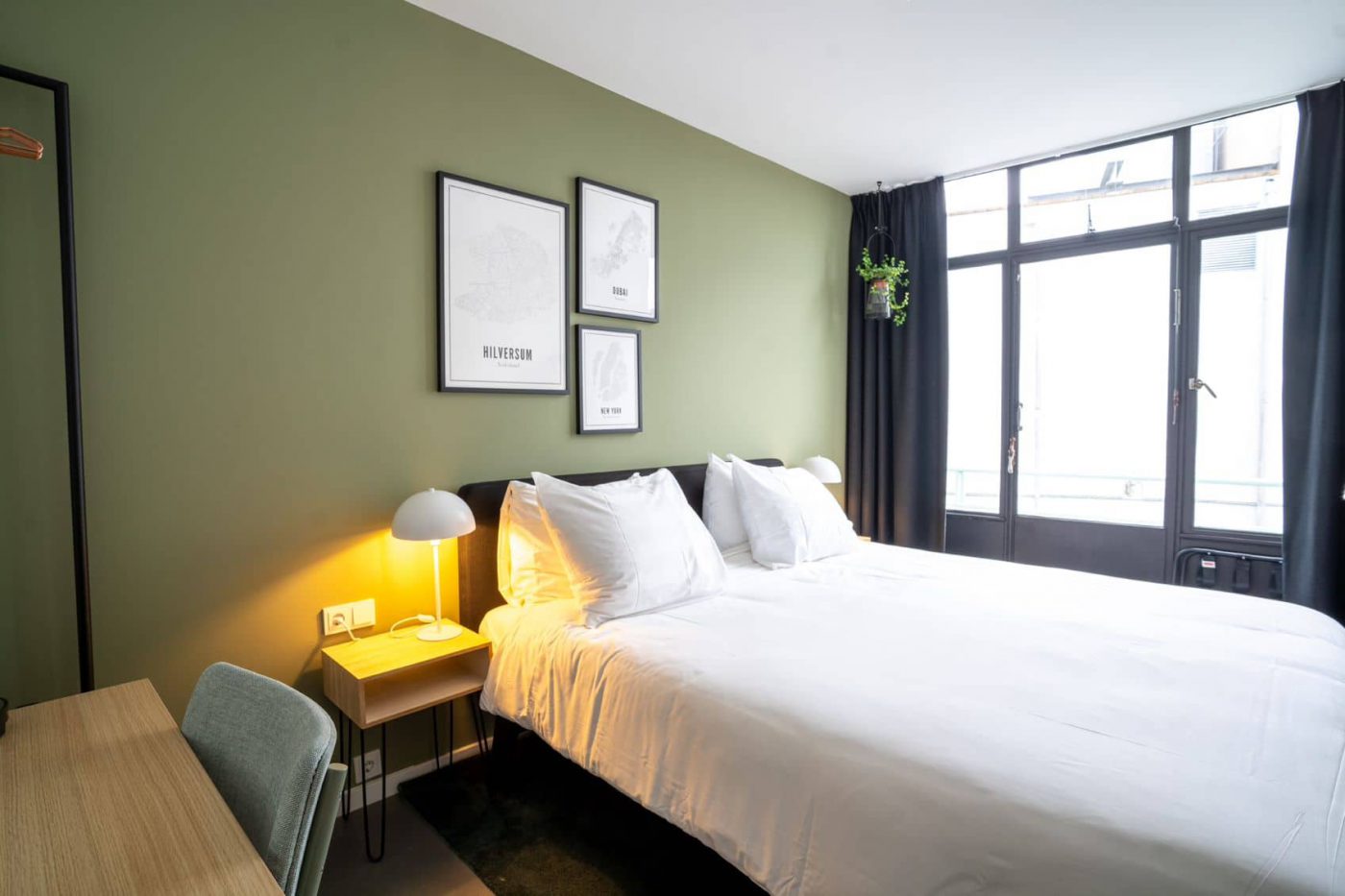 Superior/comfort kamer met groene wand